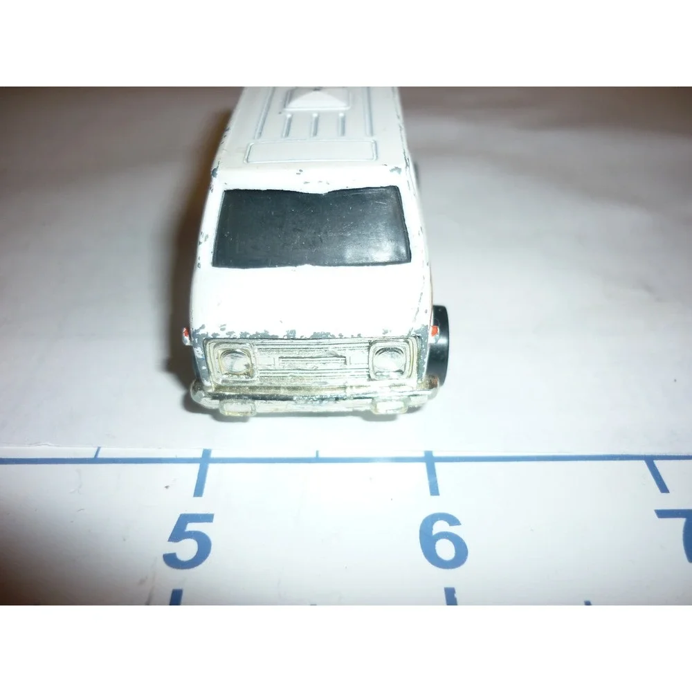 1974 Hot Wheels Redline‎ White Paramedic Ambulance